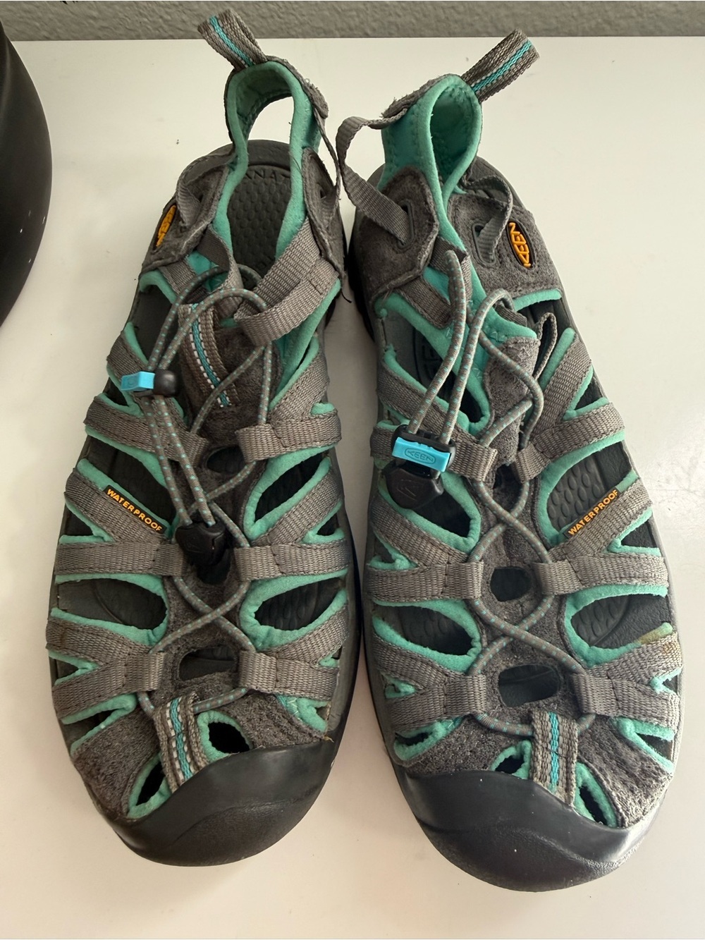 Keen whisper Women size 8.5 Gray and Teal Sport Sandals - Picture 3 of 11